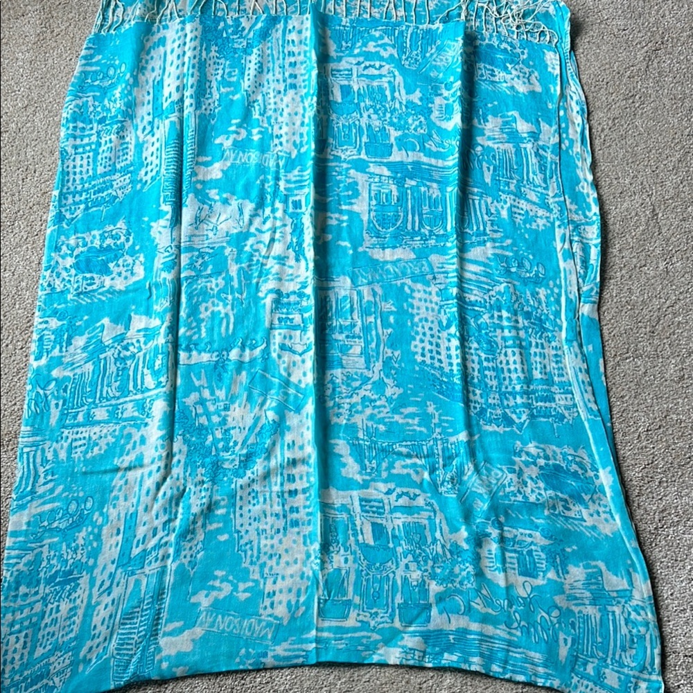Lilly Pulitzer Murfee scarf. Lilly Loves NYC. No tag. EUC